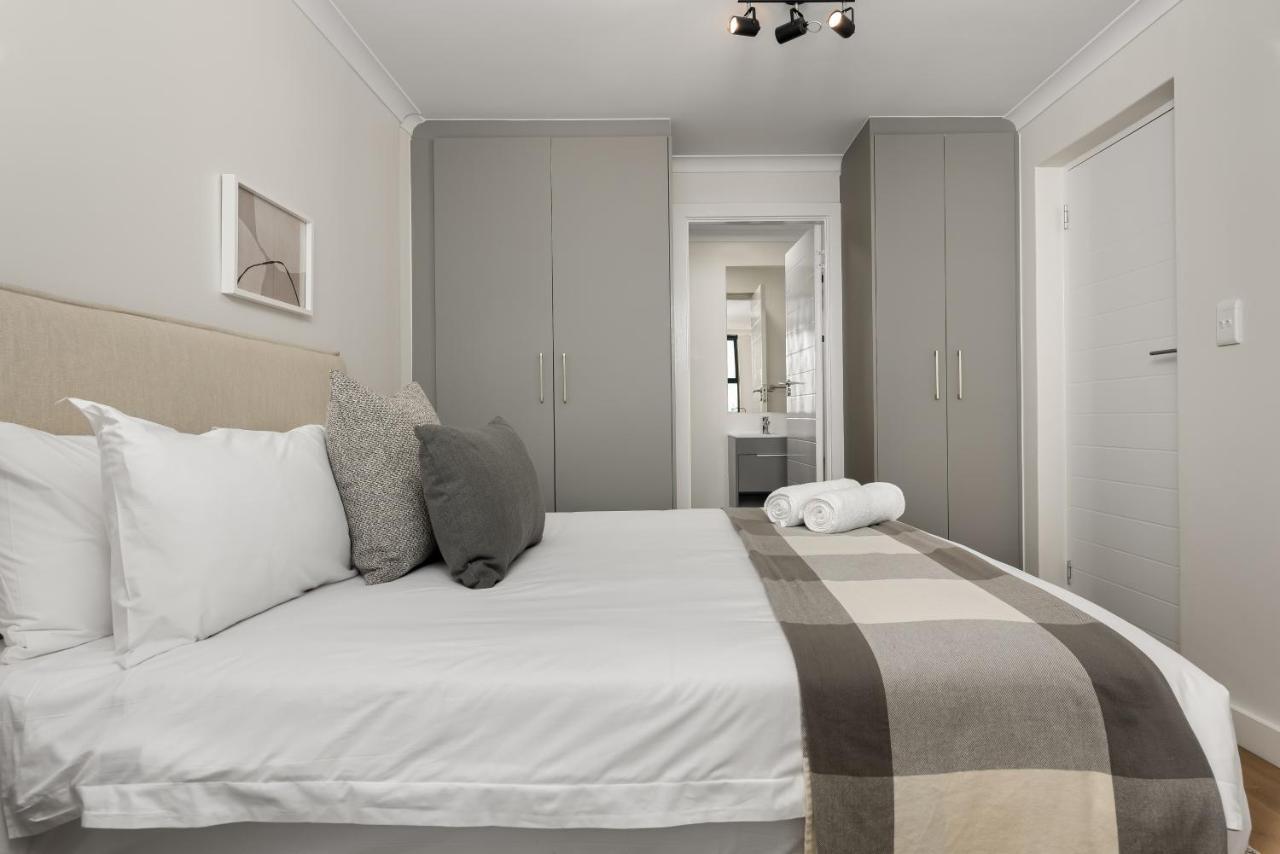 Newlands Peak Aparthotel By Totalstay 케이프타운 외부 사진